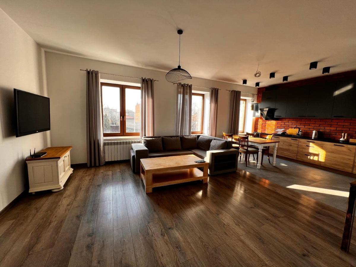 Apartamenty Na Maja -1- สเกียร์เนียวิตเซ ภายนอก รูปภาพ